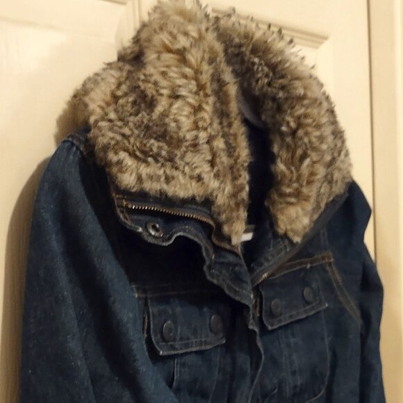 Vintage BB Dakota Denim Faux Fur Jean Jacket With Pockets Sz M Lined - Picture 5 of 8